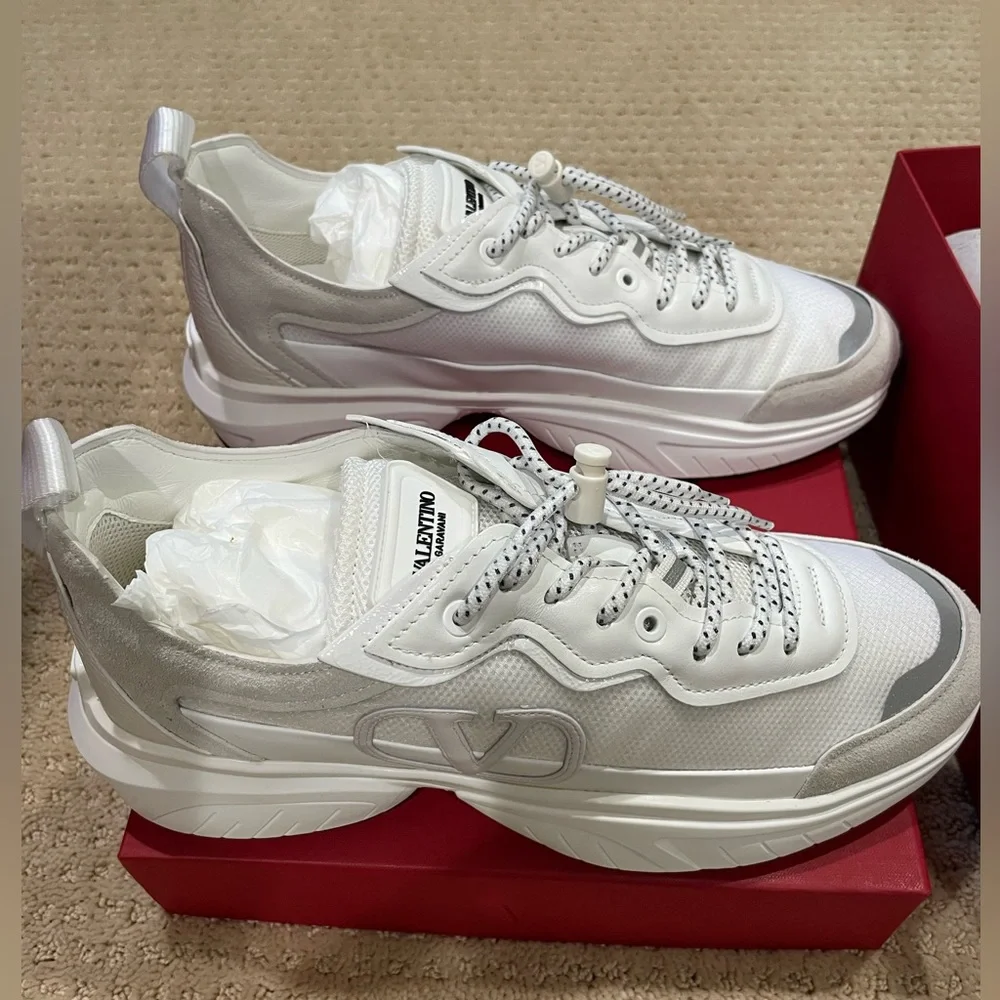 Valentino Garavani “Shegoes” Sneaker - Picture 4 of 5